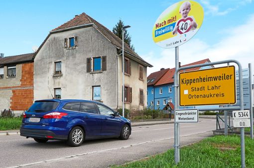 8500 Fahrzeuge rollen täglich durch Kippenheimweiler, die neue Kreisstraße verspricht Abhilfe. Foto: Schabel