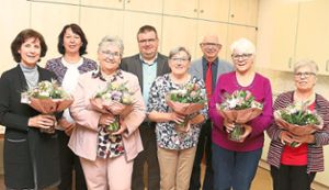 Zahlreiche Mitglieder wurden für langjährige Treue zum Altdorfer Kirchenchor ausgezeichnet.  Foto: Birkle Foto: Lahrer Zeitung