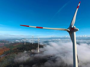 Windanlagen beim Kambacher Eck                         Foto: Badenova Foto: Schwarzwälder Bote