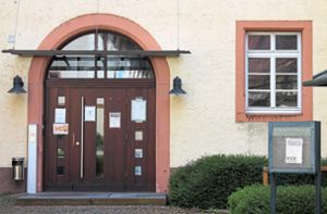 Das Finanzamt Wolfach wird ab Ende des Jahres in Teilen an die Zentrale in Offenburg angegliedert. Von dem Umzug der Grundstückswertstelle sind 21 Mitarbeiter betroffen. Foto: Störr