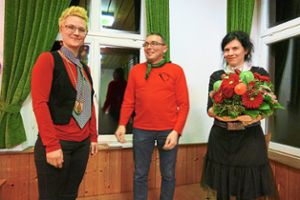 Bei der Ehrung: Martina Kirchner (von links), Obertier Willi Müller und Vorstandsmitglied Claudia Jehle Foto: Bea Foto: Schwarzwälder Bote