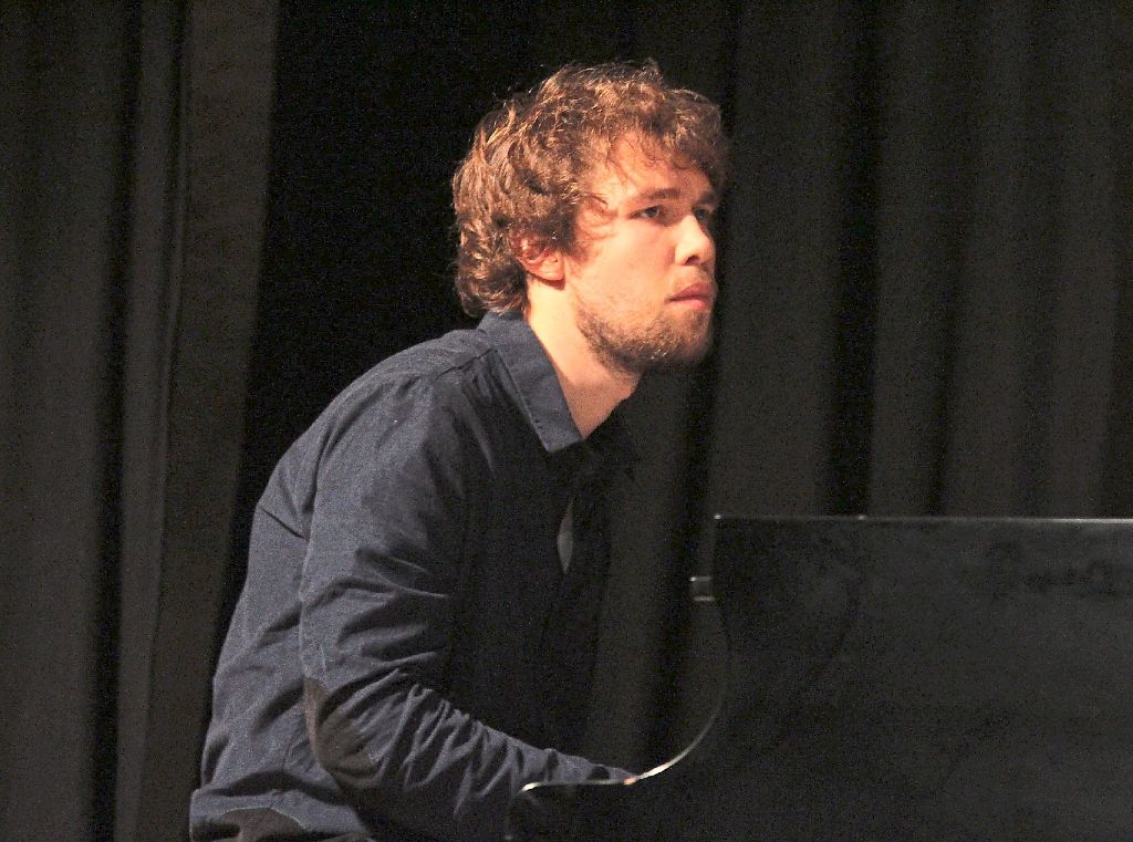 Gilt als Nachwuchshoffnung des Jazz in Deutschland: der Pianist Johannes Bigge.   Foto: Haberer
