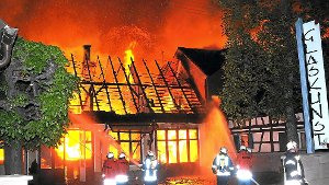 Neuried: Großbrand zerstört drei Gebäude in Altenheim
