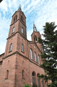 Der Begriff der Pfarrei – hier die Lahrer Stadtkirche Peter und Paul  –  könnte    kirchenrechtlich neu definiert werden. Foto: Schabel